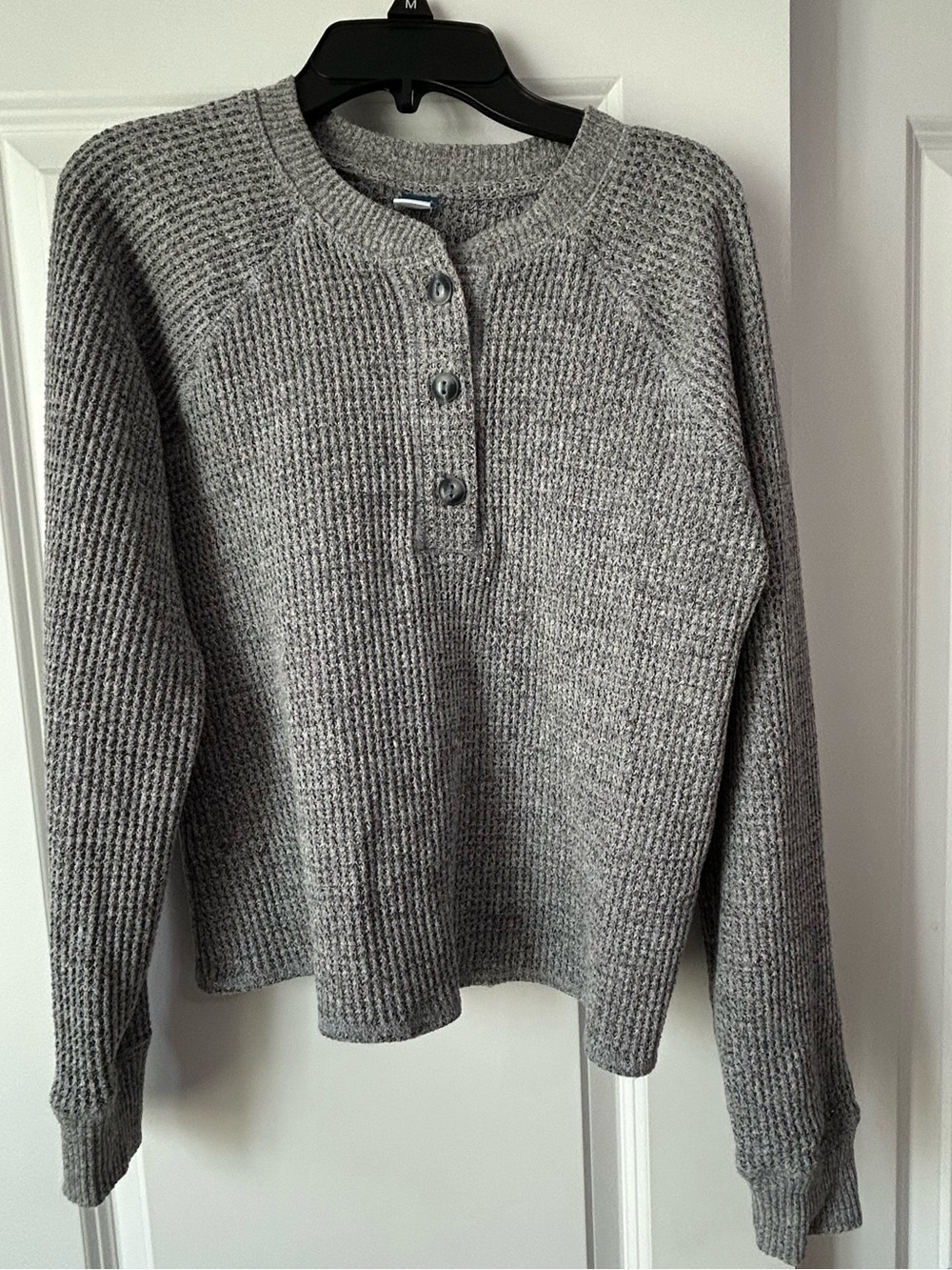 Old Navy Light Gray Waffle Knit Plush Tee